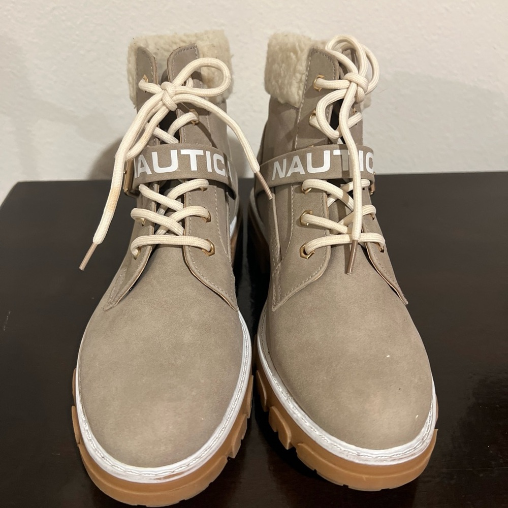 Nautica Beige Lace-Up Boots with Fur Collar